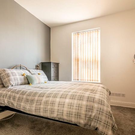 PLATFORM Avenues Apartment 2 Kingston upon Hull Extérieur photo
